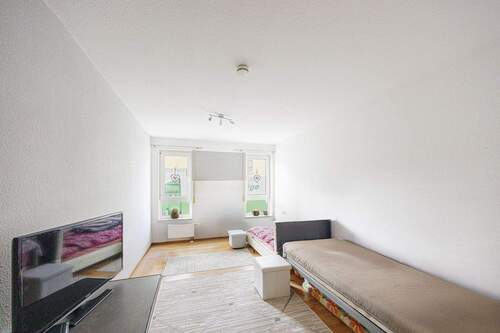 Schlafzimmer - 3 Zimmer Etagenwohnung in Ludwigsburg