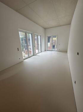 Wohnküche - 3-Zimmer Altbau-Wohnung komplett saniert mit großer Terrasse in Flingern-Nord