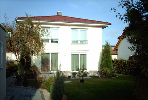 EFH - Individuelles Einfamilienhaus sonnig und ruhig gelegen