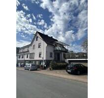 2- FH mit 4 Garagen, 2 Terrassen, Balkon und schönem Garten in Haiger-Allendorf gelegen