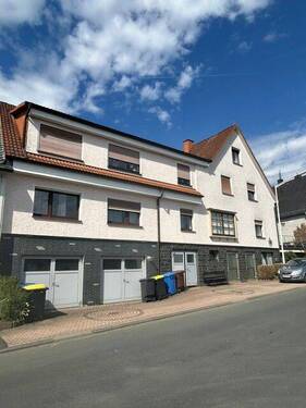 Straßenansicht.jpeg - 1 Zimmer Mehrfamilienhaus, Wohnhaus zum Kaufen in Haiger