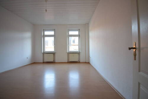 Zimmer 1 - Helle, großzügige Wohnung für 3er WG sofort frei