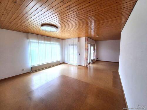 Wohnzimmer - Bungalow mit 97,00 m² in Denkendorf / Gelbelsee zum Kaufen