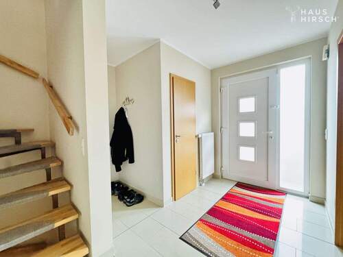 EG Diele - 5 Zimmer Reihenendhaus in Köln