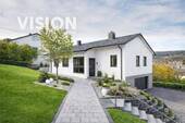 AUSSENANSICHT VISION - Gepflegtes Einfamilienhaus mit Einliegerwohnung, Wintergarten & großem Grundstück in Tuttlingen