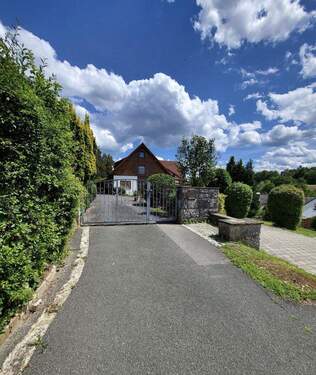 Gartentor Schmiedeeisen - 1 Zimmer Mehrfamilienhaus, Wohnhaus in Pegnitz