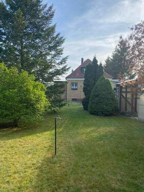 Vorderes Haus - Nachbar - 