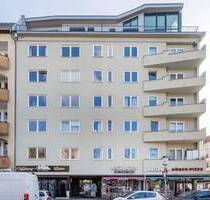 Sofort vermietbares Investment in Kreuzberg: Modernisierte 3-Zimmer-Wohnung mit Balkon - Berlin