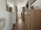 Flur - Etagenwohnung mit 70,00 m&sup2; in Balve zur Miete