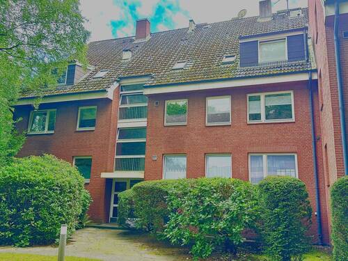 Hausansicht - 3 Zimmerwohnung in ruhiger Lage