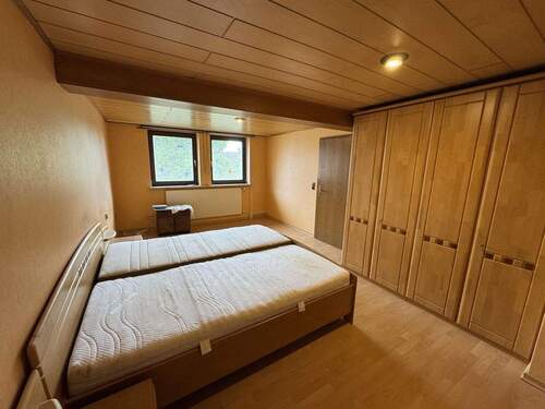 Schlafzimmer 2. OG - 