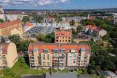 Luftbild Rückansicht Gebäudekomplex - 2 Zimmer Etagenwohnung in Dresden
