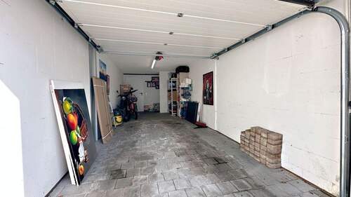 Garage + Keller - 
