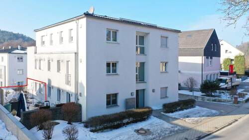 Titelbild - Hochwertige 2-Zimmer-Wohnung mit Südterrasse und Privatgarten