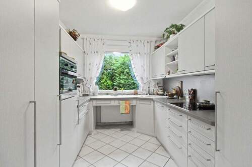 EG Küche - 7 Zimmer Einfamilienhaus in Bardowick