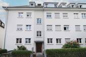 Außenansicht - Gestaltbare Dachgeschosswohnung mit Carport in Citylage