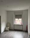Wohnzimmer - 1 Zimmer Etagenwohnung zur Miete in Wuppertal