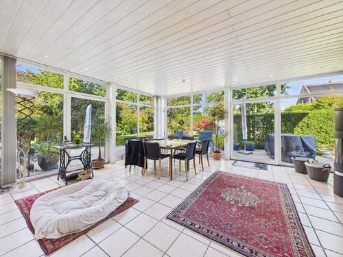 Wintergarten - 7 Zimmer Einfamilienhaus in Husum