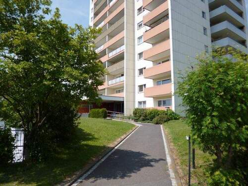 Eingang - 3 Zimmer Etagenwohnung zur Miete in Rottendorf