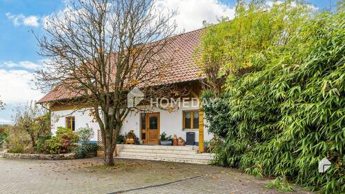 Außenansicht 3 - 6 Zimmer Einfamilienhaus zum Kaufen in Straubing