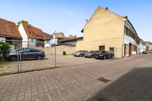 Parkplatz Kelterstr. 19 - 
