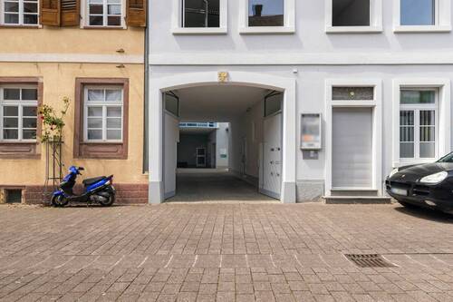 Hofeinfahrt Mittelstr. 10 - 