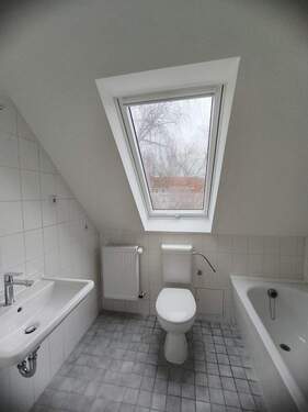 Bad (2).jpg - 1 Zimmer Etagenwohnung zur Miete in Taucha