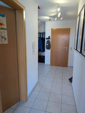Heller Flur - 