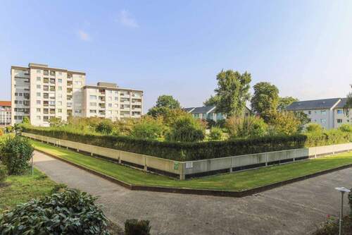 Innenhof - 2 Zimmer Etagenwohnung zum Kaufen in Langenhagen