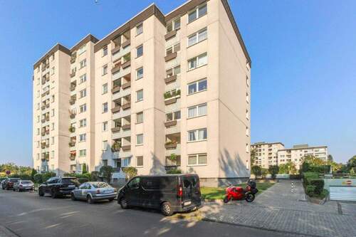 Außenansicht - Etagenwohnung mit 70,10 m² in Langenhagen zum Kaufen