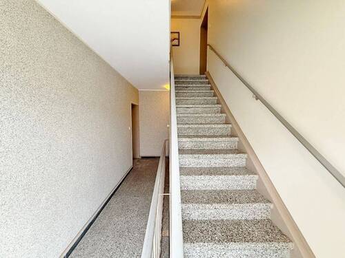 Treppenhaus - Etagenwohnung mit 62,00 m² in Bremen zum Kaufen