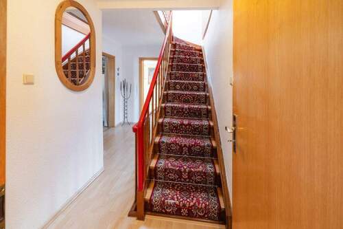 Treppe zum DG - 