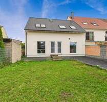 Neuwertiges Einfamilienhaus in ruhiger, sonniger Wohnlage - Rödersheim-Gronau