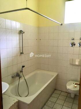 Badezimmer - Etagenwohnung mit 49,50 m&sup2; in Mücheln zum Kaufen