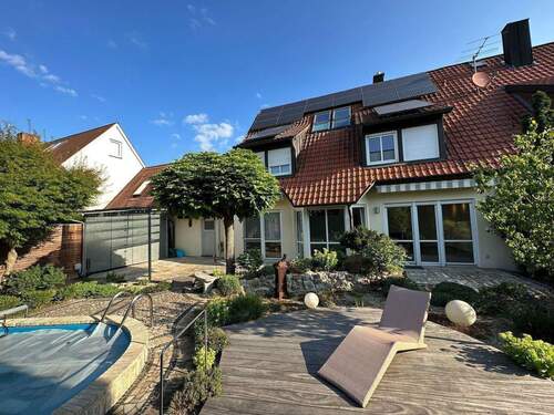 SüdAnsicht - 2 Zimmer Etagenwohnung zur Miete in Möhrendorf