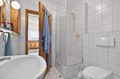 Badezimmer DG - 