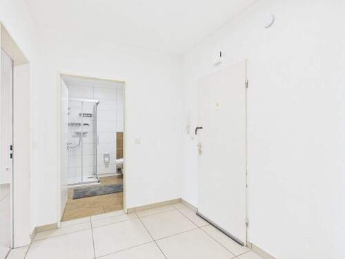 Diele - Innenstadtnah wohnen - Zentrale 2 Zimmer Wohnung mit großem Westbalkon!