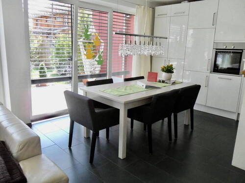 Küche mit Essbereich - 