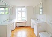 Badezimmer 1 im Obergeschoss - 