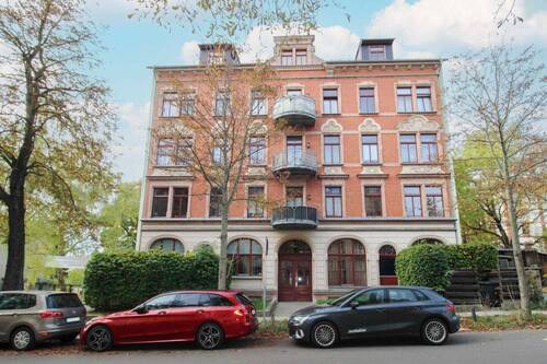 Vorderansicht - 2- Raum- Wohnung mit einem offenen Grundriss, Balkon und Wannenbad in Hilbersdorf