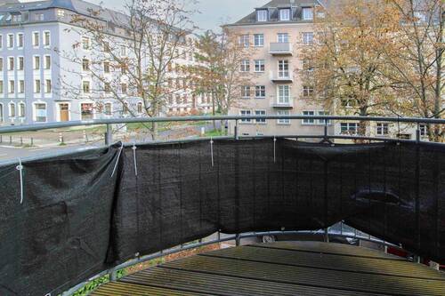Balkon - 2 Zimmer Etagenwohnung zum Kaufen in Chemnitz