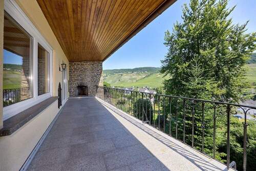 Überdachter Balkon - 