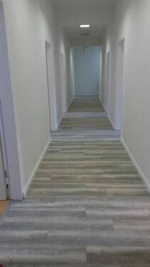 Beispiel renovierter Flur - 