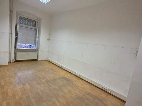 20250911_144148.jpg - 2 Zimmer Etagenwohnung in Berlin