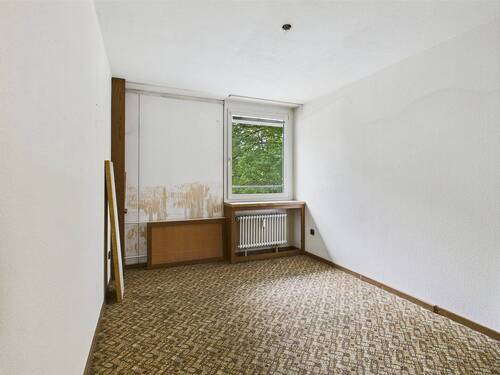 Kinder-/ Arbeitszimmer - 