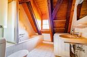 Badezimmer - Etagenwohnung mit 35,00 m&sup2; in Sulzburg zum Kaufen