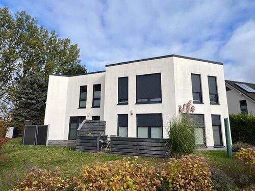 IMG_4763 - Freigezogenes modernes Doppelhaus mit Doppelcarport