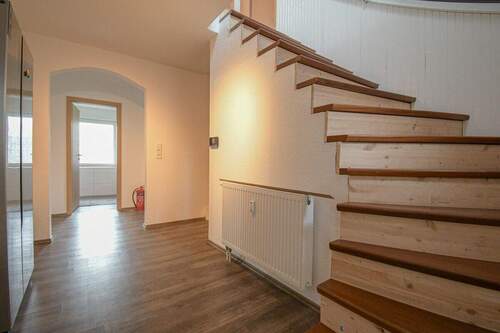 Eingangsbereich - 4 Zimmer Einfamilienhaus zum Kaufen in Bad Zwischenahn