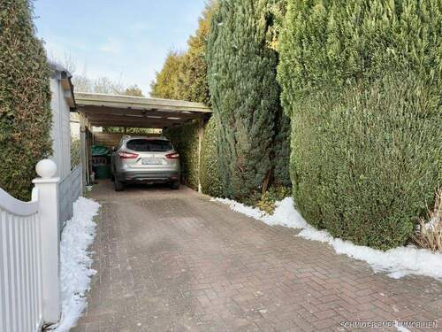 Carport - 5 Zimmer Einfamilienhaus in Wedel