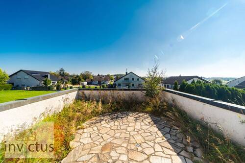 Sonnenterrasse im OG mit Pflanzbereich - 